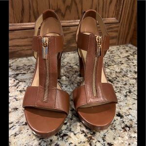 Michael Kors Berkeley platform